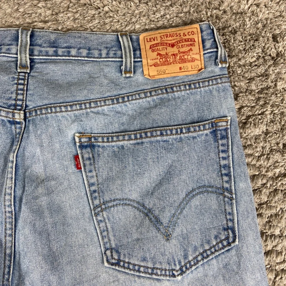 Vintage Levi's 550 Jeans Mens 40x30 Blue Denim Light Wash‎ Relaxed Fit Baggy Y2k